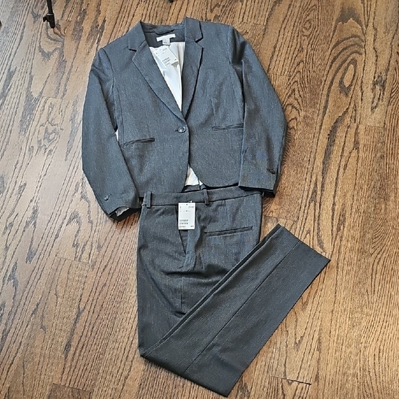 H&M Pants - H&M Gray Pantsuit Classic Business Attire